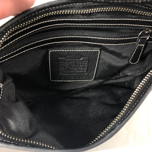 Coach Handbag - Picture 6 of 8